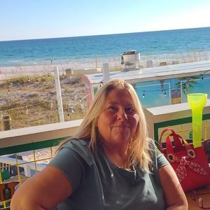 Meet your Posher, Angie